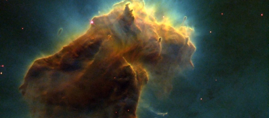 صورة ضوئية ب تلسكوب هابل الفضائي ] ،عن ناسا/ESA